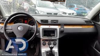 Volkswagen Passat Passat Variant (3C5), Combi, 2005 / 2010 2.0 TDI 140 picture 10