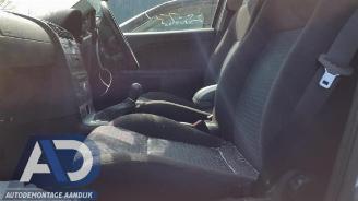 Ford Mondeo Mondeo III, Hatchback, 2000 / 2007 1.8 16V picture 5