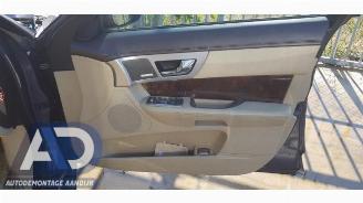 Jaguar XF XF (CC9), Sedan, 2008 / 2015 3.0 D V6 24V picture 19