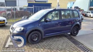 Volkswagen Touran Touran (1T1/T2), MPV, 2003 / 2010 2.0 TDI DPF Cross Touran picture 8