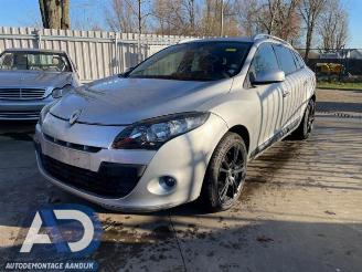 Uttjänta bilar auto Renault Mégane Megane III Grandtour (KZ), Combi 5-drs, 2008 / 2016 1.5 dCi 110 2011/0