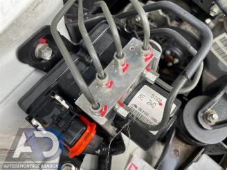 Suzuki Splash Splash, MPV, 2008 / 2015 1.0 12V picture 14