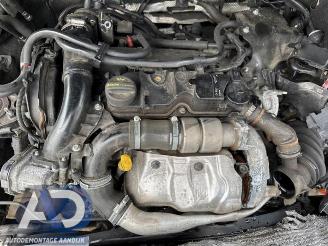 Volvo V-40 V40 (MV), Hatchback 5-drs, 2012 / 2019 1.6 D2 picture 20