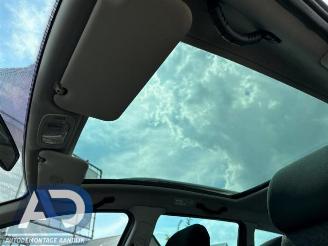 Peugeot 307 307 SW (3H), Combi, 2002 / 2008 1.6 HDiF 110 16V picture 13