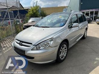 Coche siniestrado Peugeot 307 307 SW (3H), Combi, 2002 / 2008 1.6 HDiF 110 16V 2005