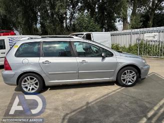 Peugeot 307 307 SW (3H), Combi, 2002 / 2008 1.6 HDiF 110 16V picture 4