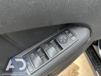 Mercedes E-klasse E Estate (S212), Combi, 2009 / 2016 E-350 CDI V6 24V BlueEfficiency picture 18