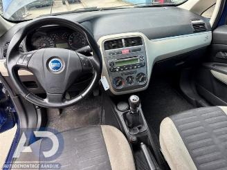 Fiat Grande Punto Grande Punto (199), Hatchback, 2005 1.3 JTD Multijet 16V VGT picture 13