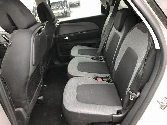 Citroën C4-picasso FEEL 1.2 TURBO picture 18
