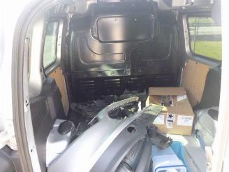 Ford Transit COURIER 1.6 TDCI picture 14