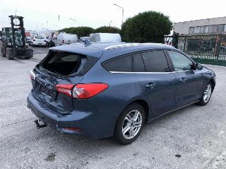 Ford Focus 1.0 TURBO picture 4