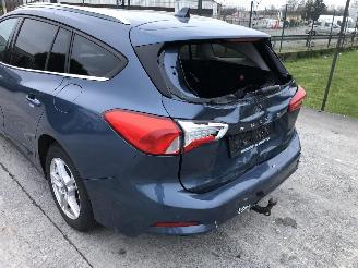 Ford Focus 1.0 TURBO picture 10