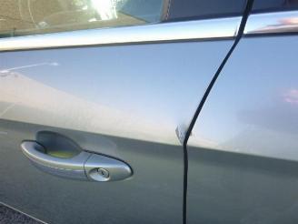 Ford Mondeo 1.8 TDCI GHIA picture 8