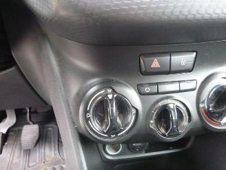 Peugeot 2008 1.6 HDI  9HP picture 15