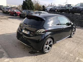 krockskadad bil auto Peugeot 208 1.6  GTI  TURBO 200 2014/1
