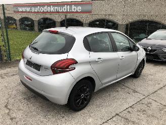 Avarii autoturisme Peugeot 208 1.0 2016/2
