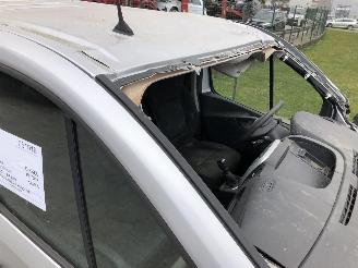 Nissan NV300 2.0 DCI picture 14