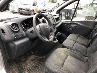 Nissan NV300 2.0 DCI picture 15