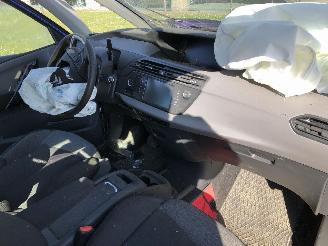 Citroën C4-picasso 1.2 TURBO AUTOMATIQU picture 6