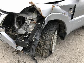 Mitsubishi Pajero 3.2  DI-D picture 14