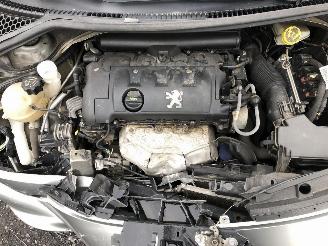 Peugeot 207 1.6 I  5FW picture 7