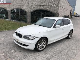 Salvage car BMW 1-serie N47D20A 2009/6