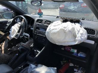 Volkswagen Golf 1.6 TDI CAYC picture 7