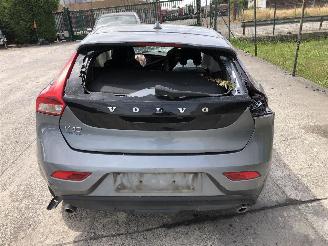 Volvo V-40 MOMENTUM 2.0D AUTOMA picture 11