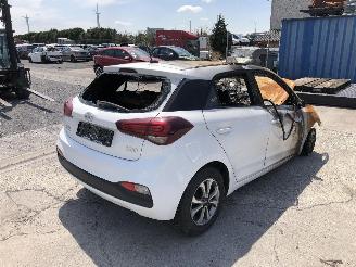 Hyundai I-20 1.2 picture 2