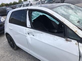 Volkswagen Golf DLBA DSG picture 19