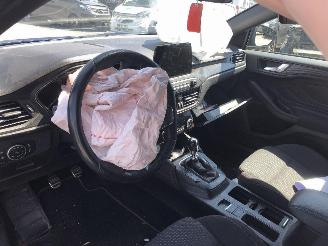 Ford Focus 1.0  ST LINE picture 17