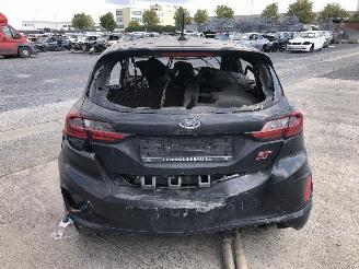 Ford Fiesta  picture 2