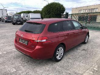 Schadeauto Peugeot 308 1.2 TURBO 2017/4