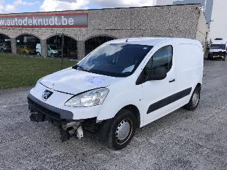 rozbiórka samochody ciężarowe Peugeot Partner 1.6 HDI   9HF 2012/3