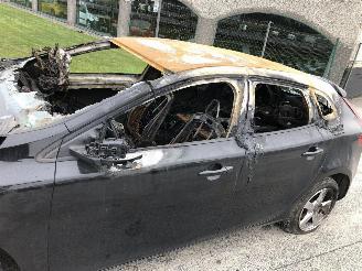 Volvo V-40 KINETIC 2.0 D   D2 picture 12