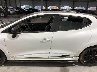 Renault Clio 1.6 TURBO   AUTOMAT picture 8