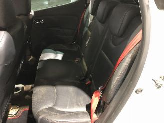 Renault Clio 1.6 TURBO   AUTOMAT picture 18