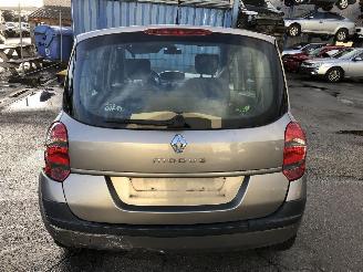 Renault Modus 1.5 DCI picture 9