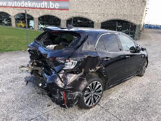 Toyota Corolla HYBRID picture 2