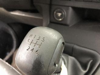 Peugeot Expert 2.0 HDI   AHK picture 18