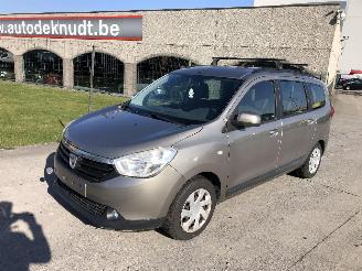 uszkodzony samochody osobowe Dacia Lodgy 1.2 TCE 2013/12