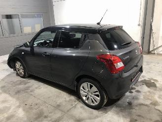 skadebil auto Suzuki Swift GL+  1.2 2017/9