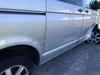 Volkswagen Transporter 2.5 TDI picture 10