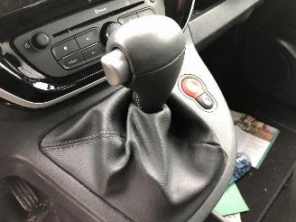 Renault Kangoo 1.2 TURBO AUTOMATIQU picture 16