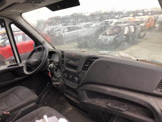 Iveco Daily 35-130 picture 13