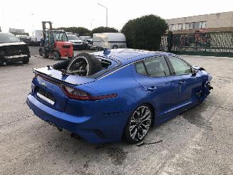 Auto incidentate Kia Stinger 2.0 TURBO 2020/7