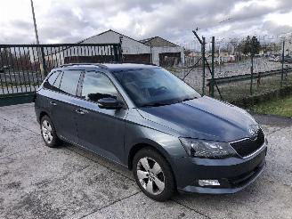 Coche accidentado Skoda Fabia COMBI 1.0I 2017/10
