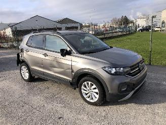 Voiture accidenté Volkswagen T-Cross 1.0 I 2020/7