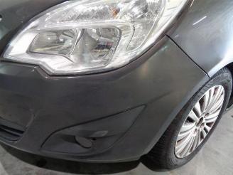 Opel Meriva 1.7 CDTI picture 13