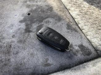 Ford Transit BENNE  2.0 CDTI picture 21